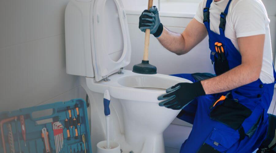 Professional septic tank pumping in Granada Hills, CA